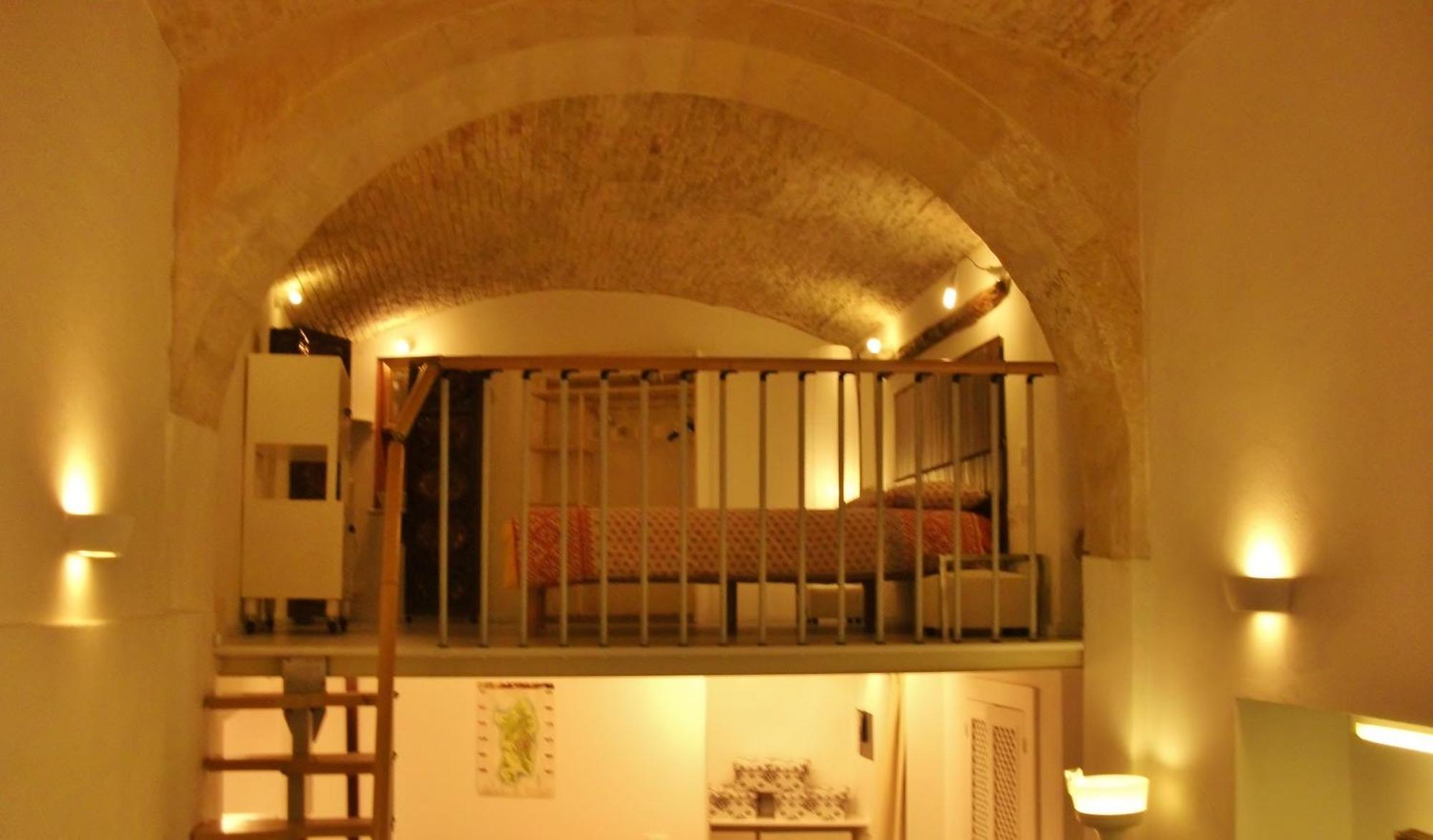 Residenze Palazzo Pes Apartman Cagliari Szoba fotó